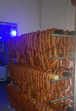 Predávame domáce údené klobásky a domácu údenú slaninu – fotka 2